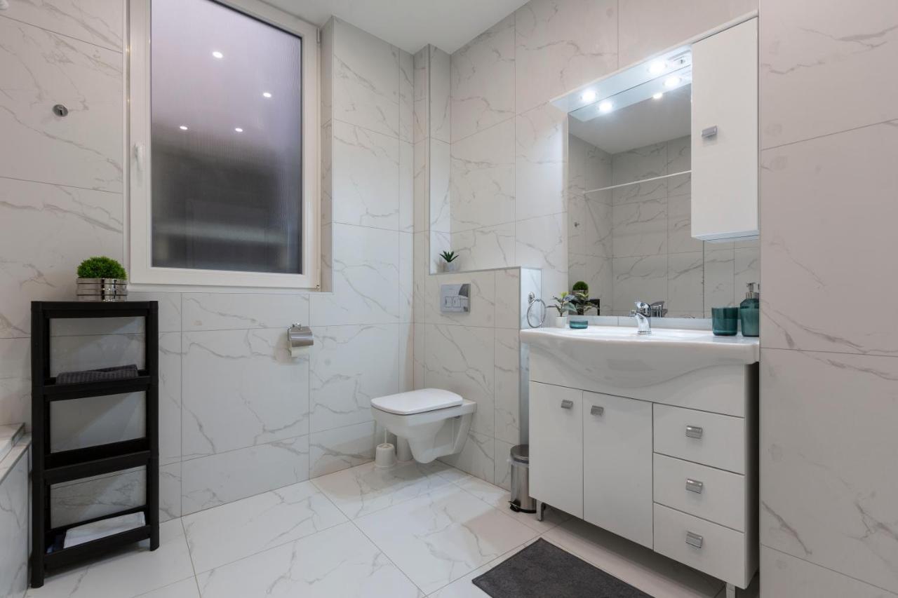 Exclusive Csengery In The Heart Of Apartman *