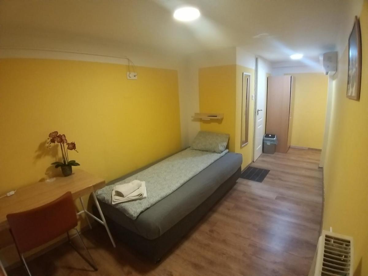 Deniz Gæstehus *
