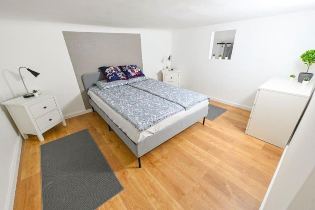 Lovely Flat In Damjanich Street - Leonard Apartamento