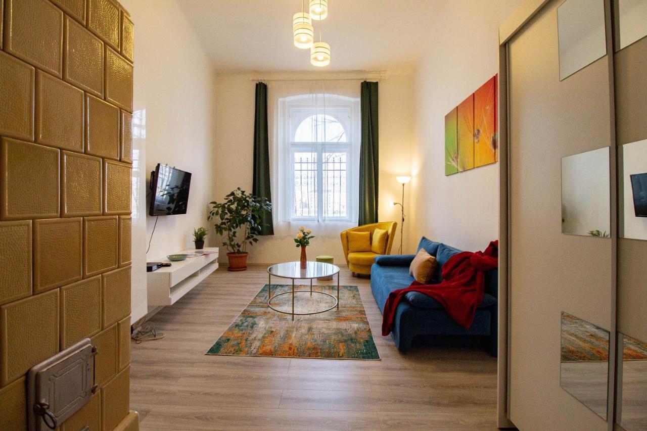 The River Apartament *