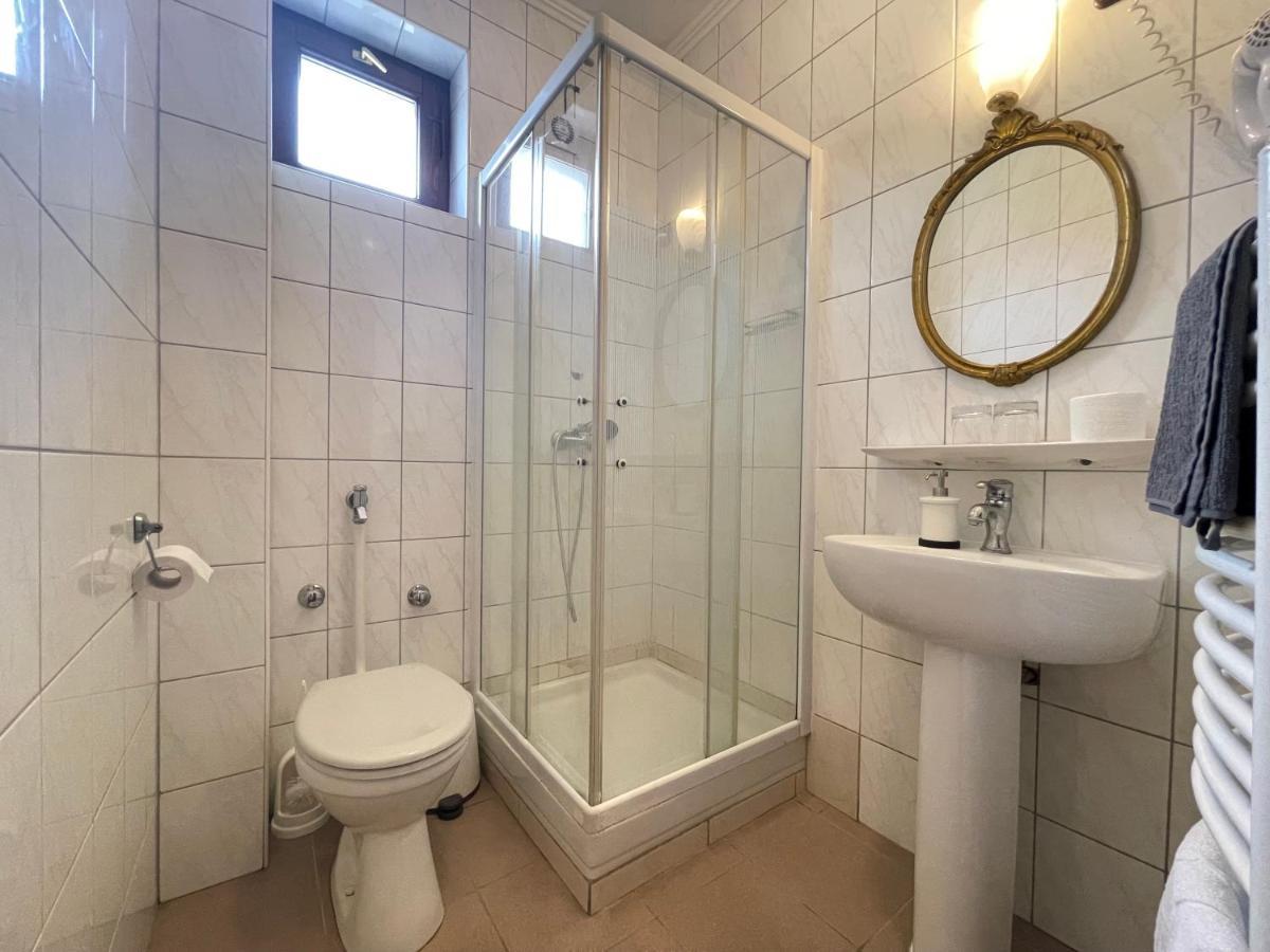 Apartmanhotel Luxi Romantik *
