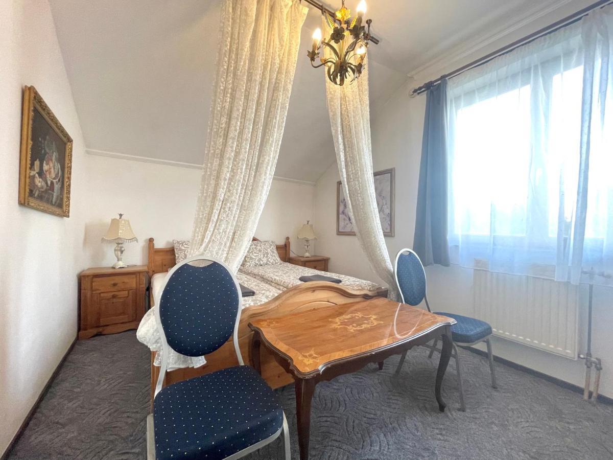 Luxi Romantik * Budapest