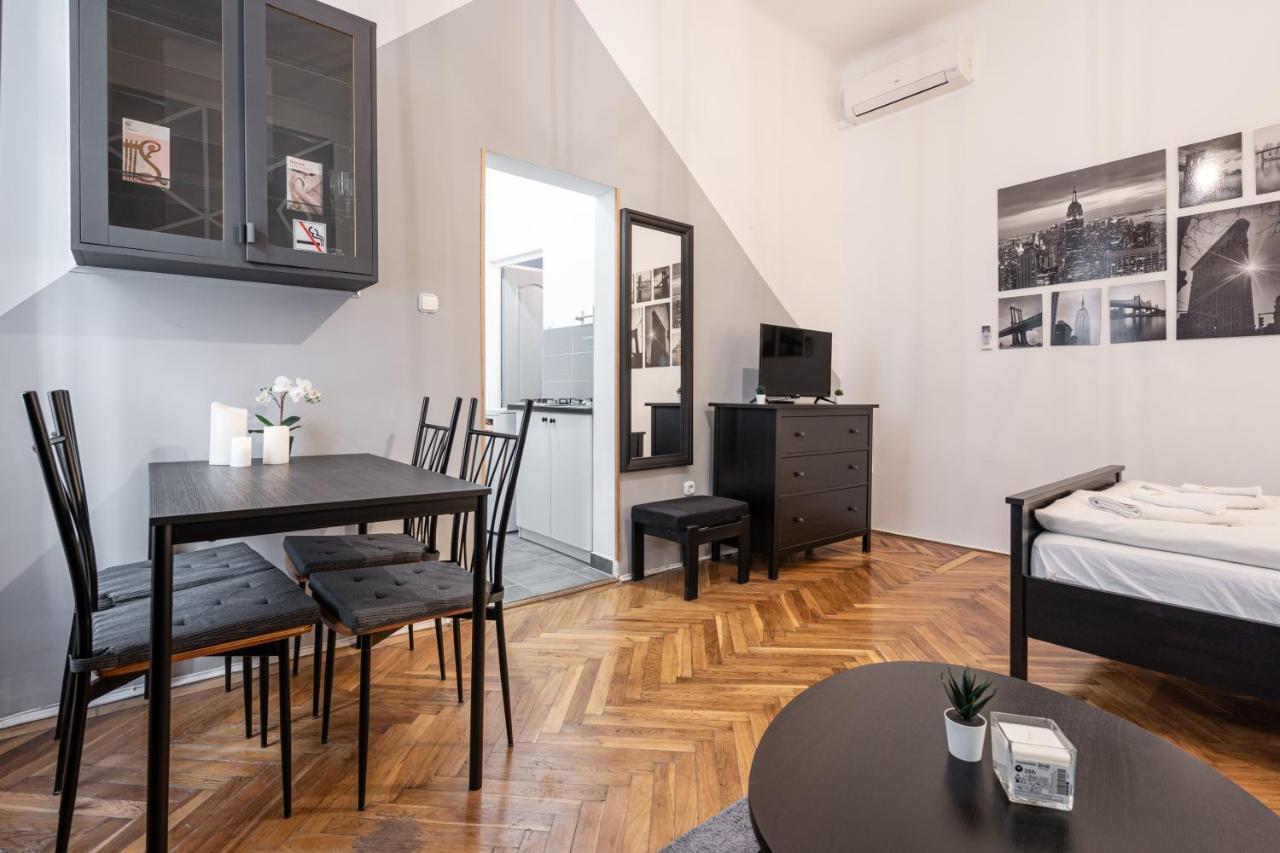 B8 - Grand Boulevard Cozy - Location By Bqa Apartamento *