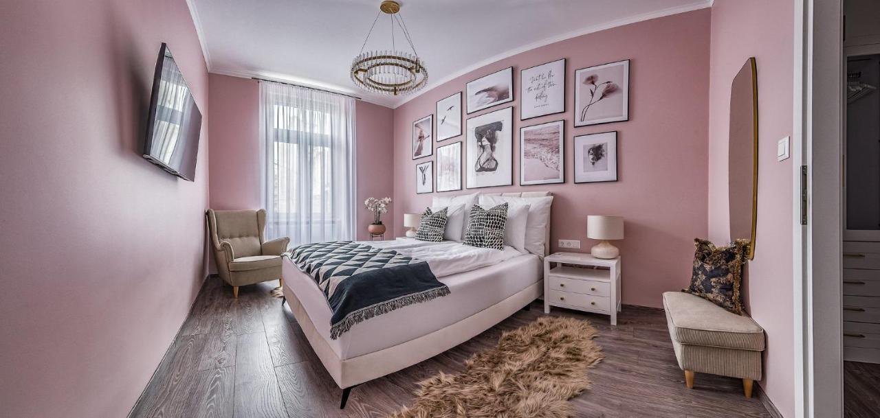 Apartamento Sakura House *