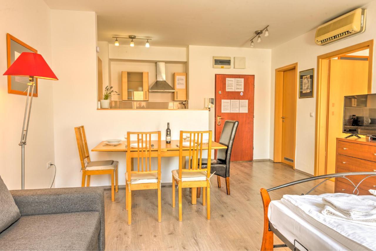 Apartmán Center *