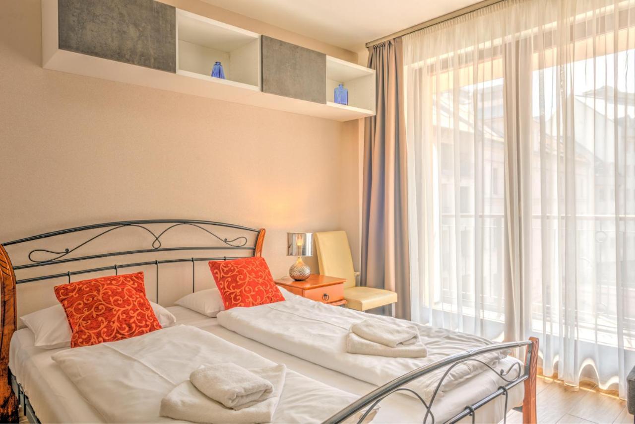 Apartmán Center *