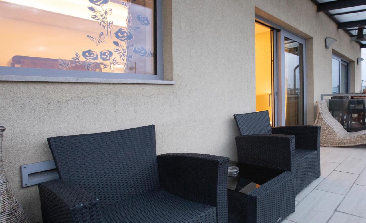 Parliamentpenthouse With Rooftop Terrace *