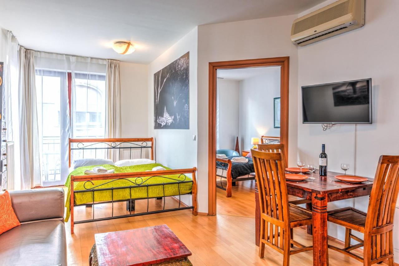 Budapest City Apartments *