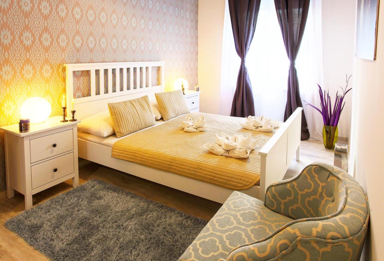 Central Apartments Apartamento