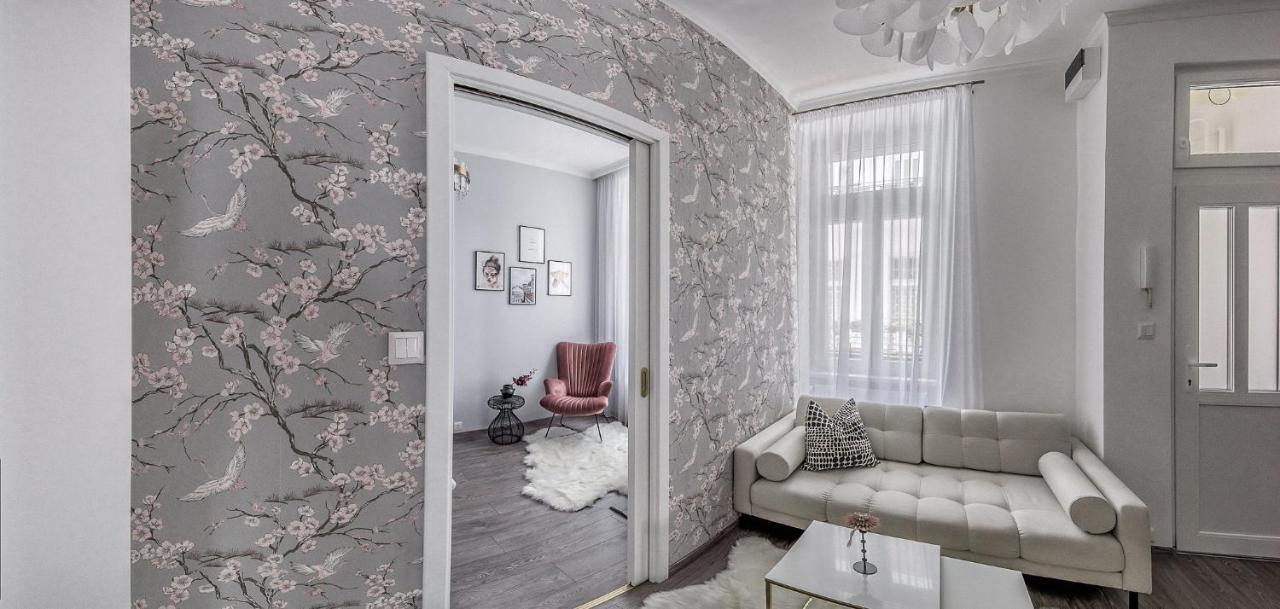 Apartamento Sakura House