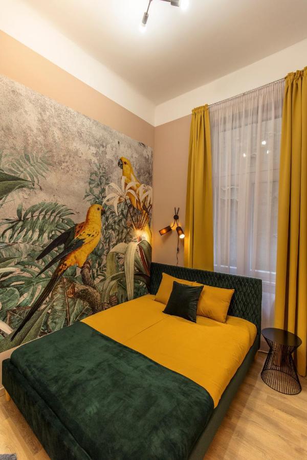 Apartamento E12 Boutique *