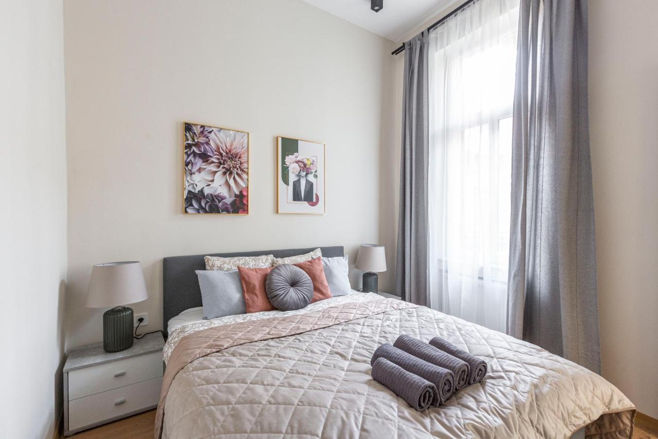 Exclusive Rakoczi By Anna Apartment *