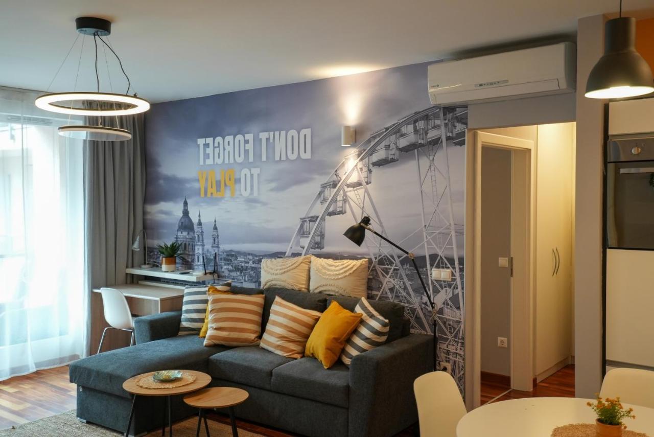 Hollo 12 Apartmán *