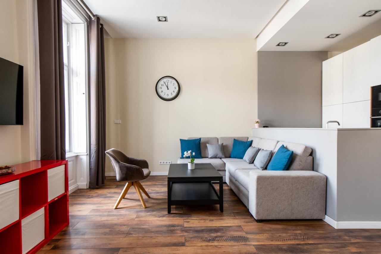 Andrassy Heritage Apartment Budapest