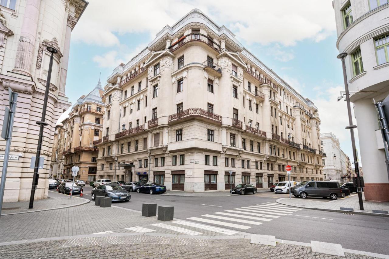 Breathless View Parliament 2 Luxury With Terrace Free Parking Reservation Needed Apartment Budapest
