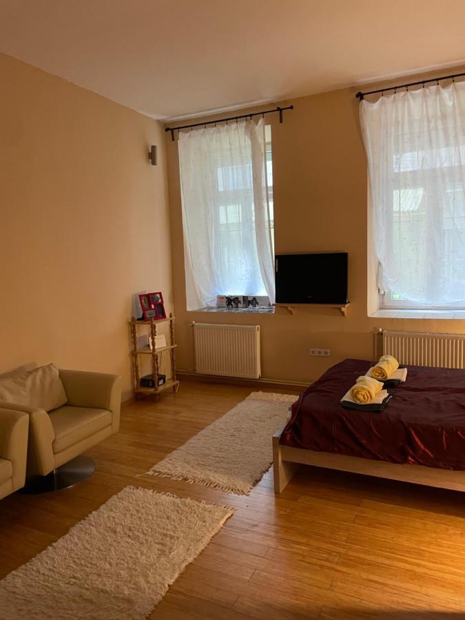 Clark Apartman ** Apartment Budapest