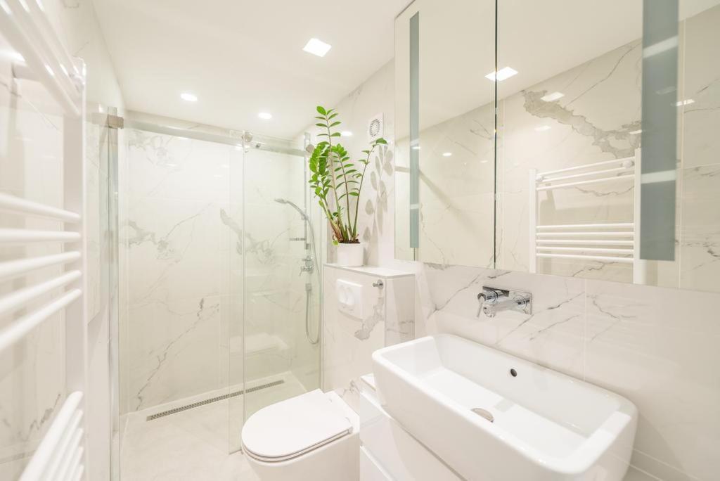 2br2ba Andrassy Free Parking Apartament