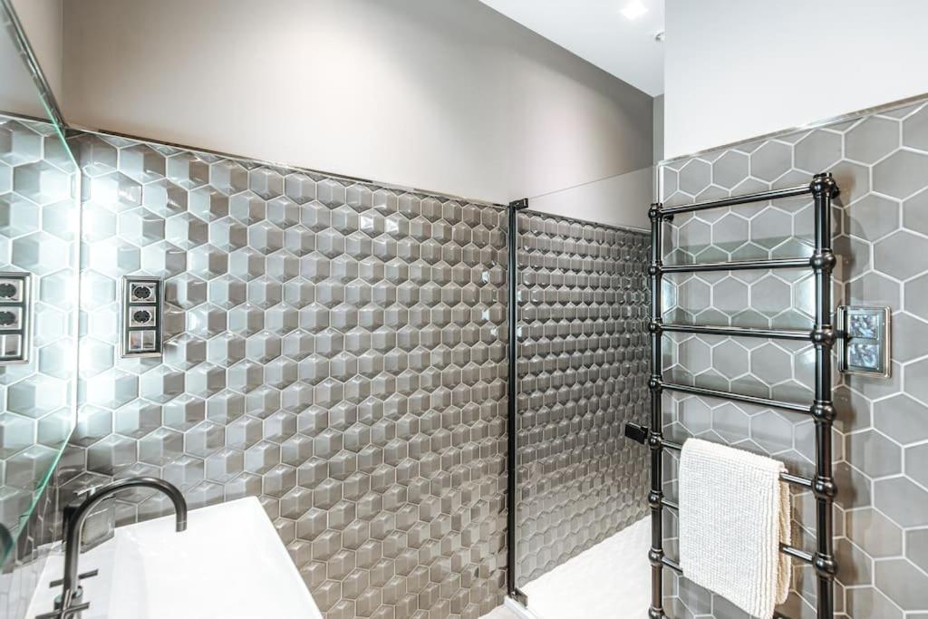 Appartement Luxury Andrassy 2 Bedroom *