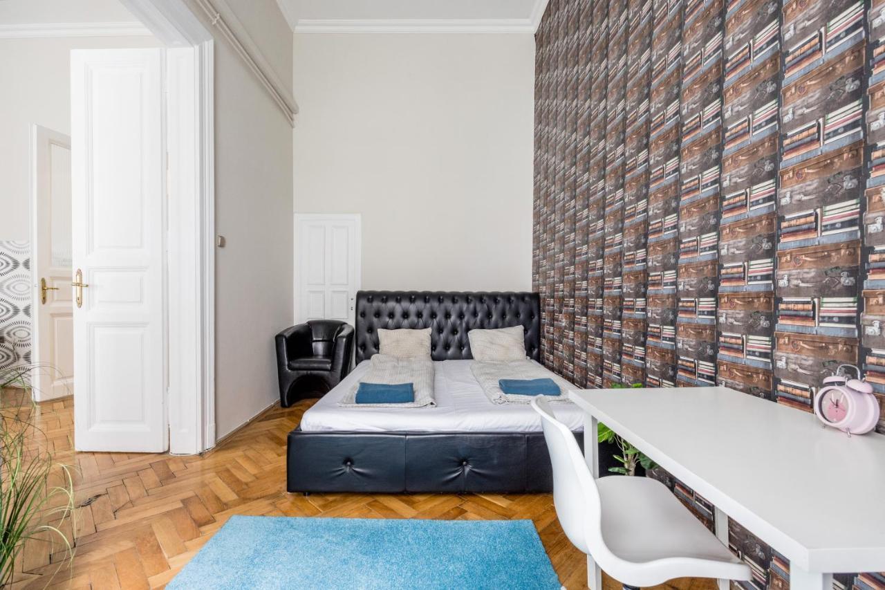 Elisabeth 52 Budapest