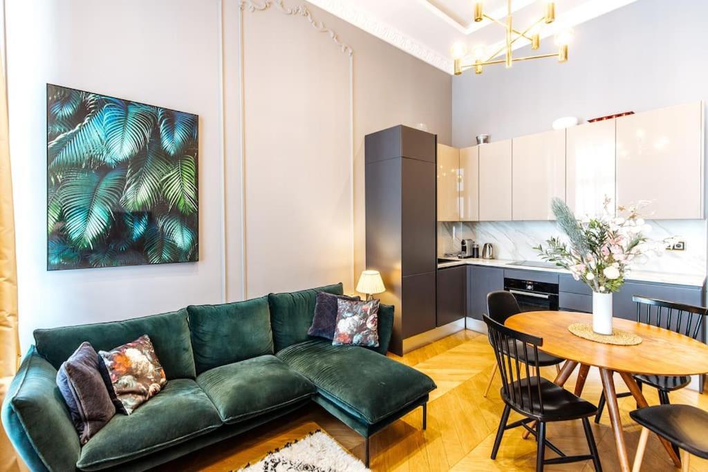 Appartement Luxury Andrassy 2 Bedroom