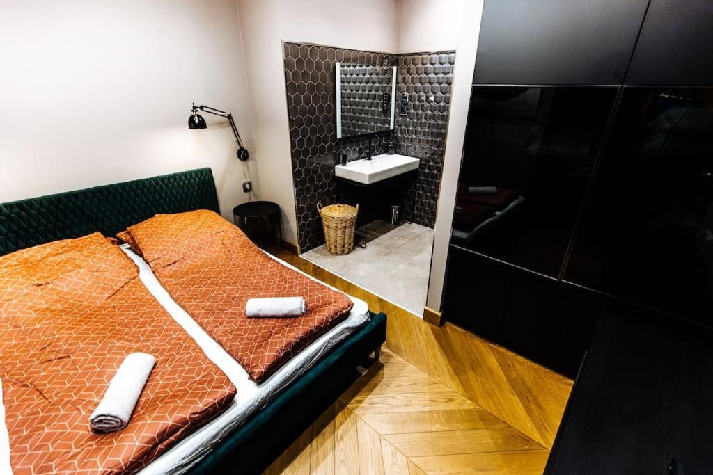 Luxury Andrassy 2 Bedroom * Budapest