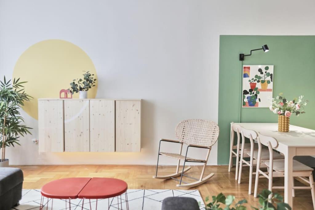 Unwind In Style W Sauna Dsgn 2br Apartamento