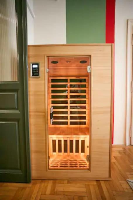 Unwind In Style W Sauna Dsgn 2br Apartamento