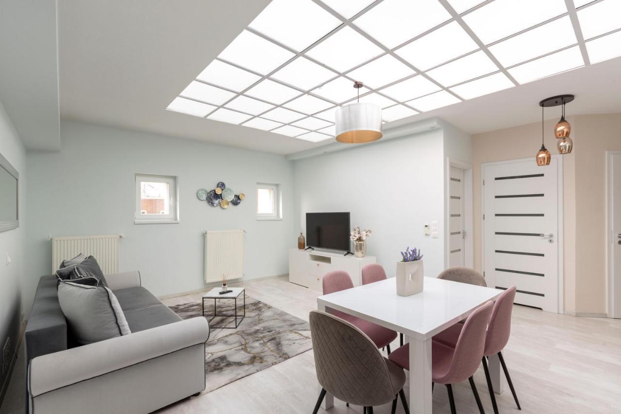 Apartment Luxurious Karoly In The Heart Of Budapest