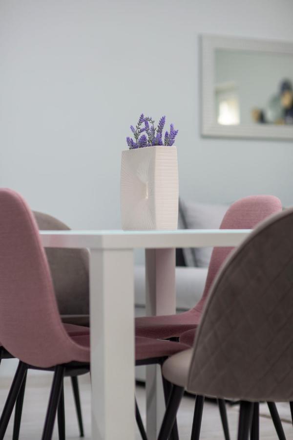 Apartment Luxurious Karoly In The Heart Of *