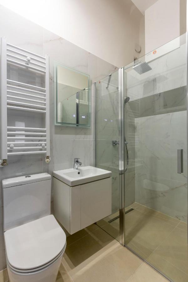 Luxurious Art Deco In The Heart Of
