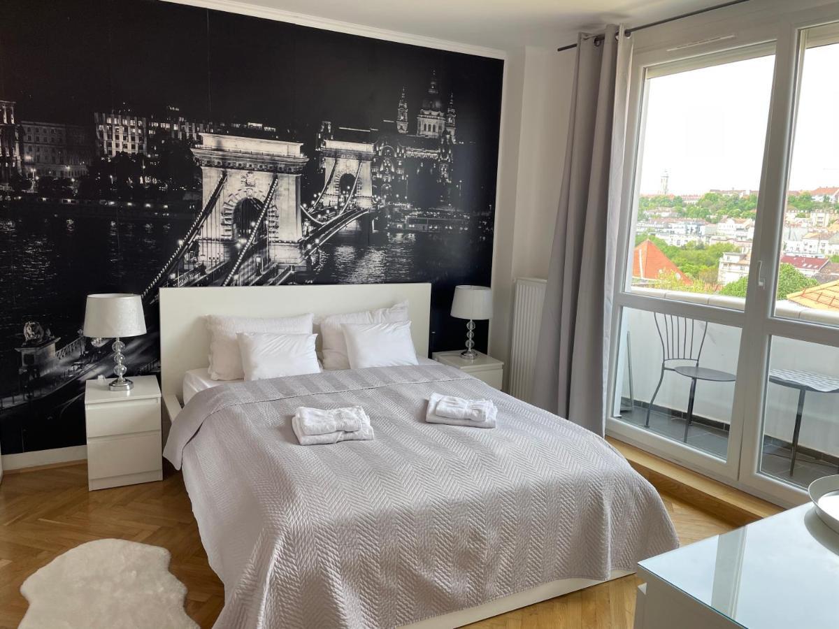 Budacastle Panoramic Luxurious Family Apt, Free Parking Included Appartamento Budapest