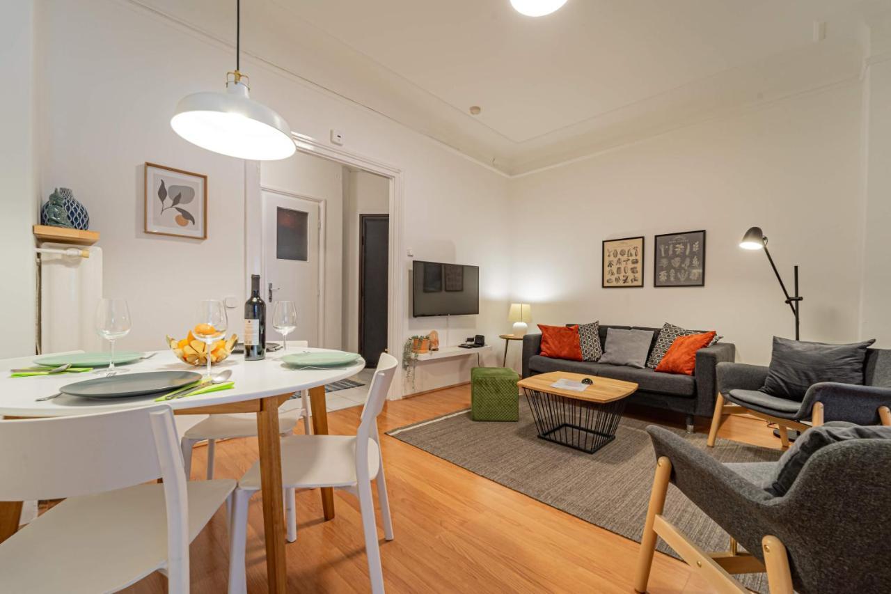 Central&cozy Balcony!3bdr 2bth * Budapest