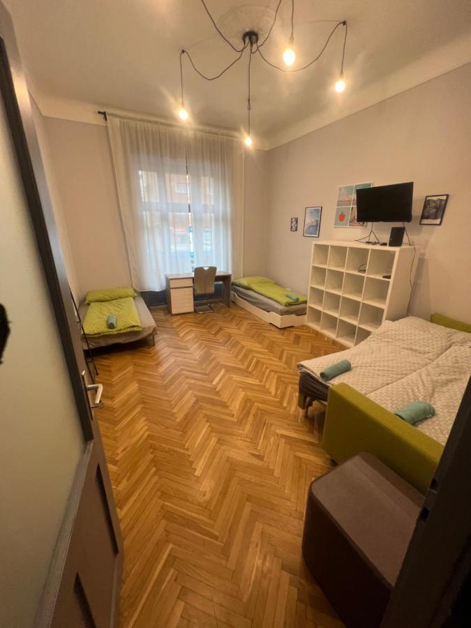 Roland Downtown - Buda Apartamento