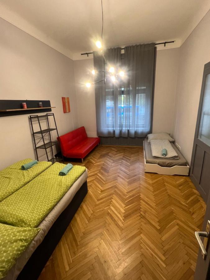 Roland Downtown - Buda Apartamento *