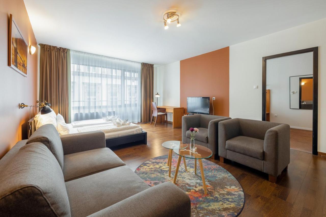 Sweet Aparthotel 4*