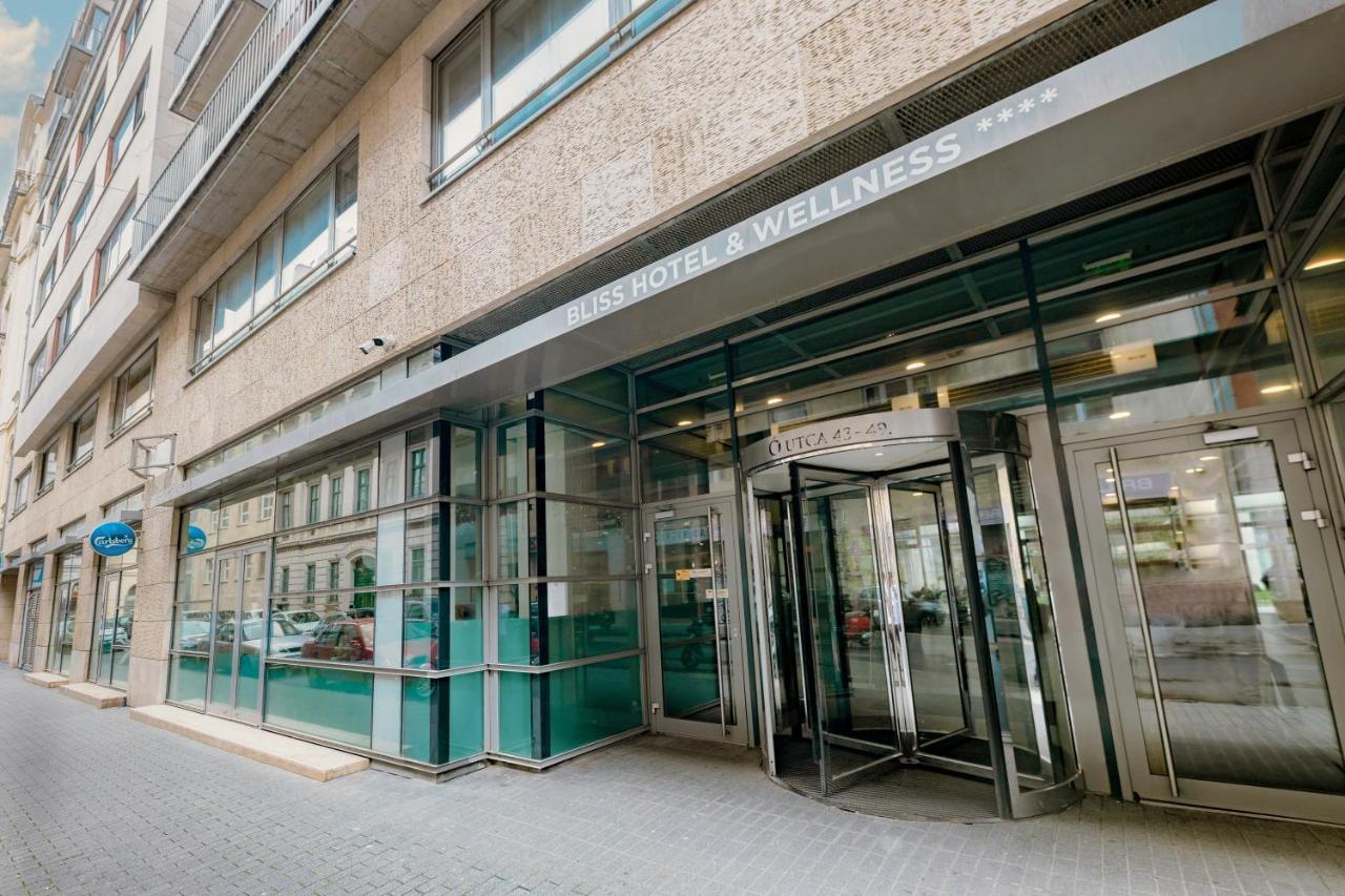 Bliss & Apartmanhotel 4*