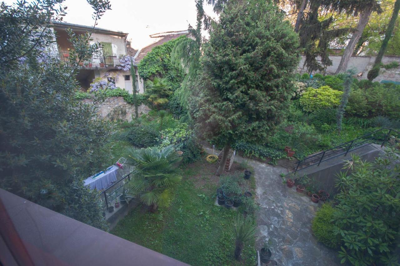 Apartment Castle Hillside
