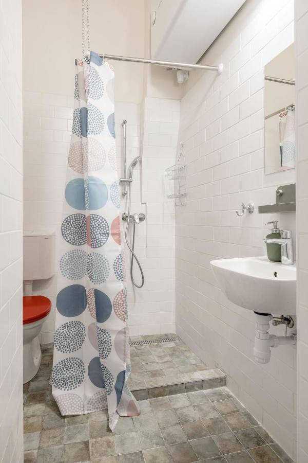 Stylish & 2br