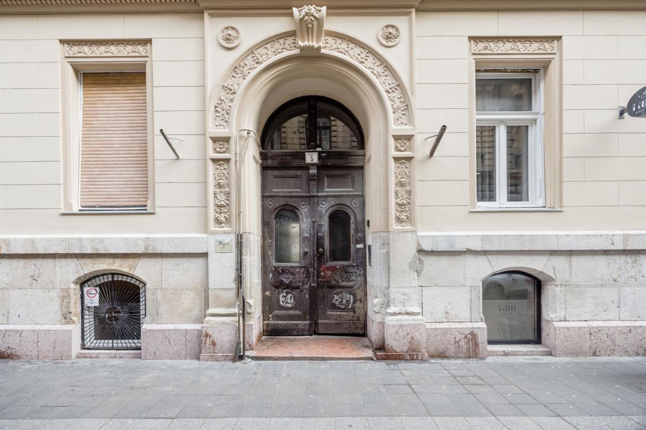 Stylish & 2br Apartment *