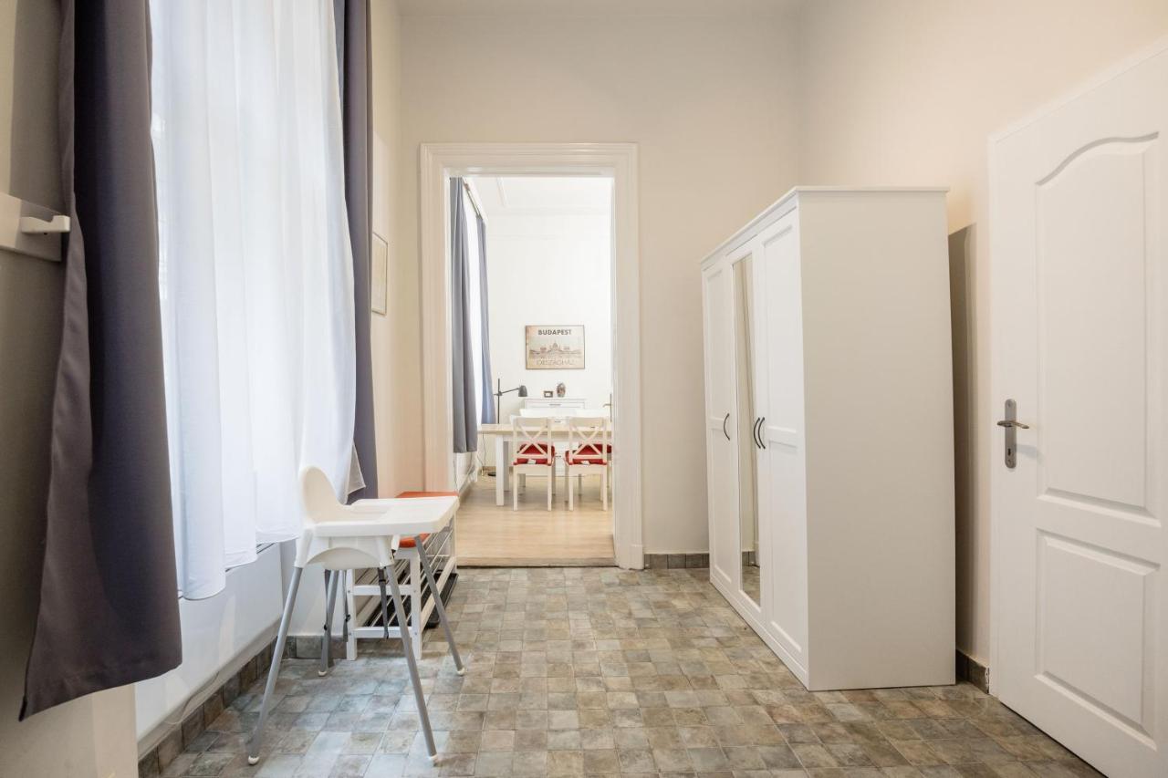 Stylish & 2br * Budapest