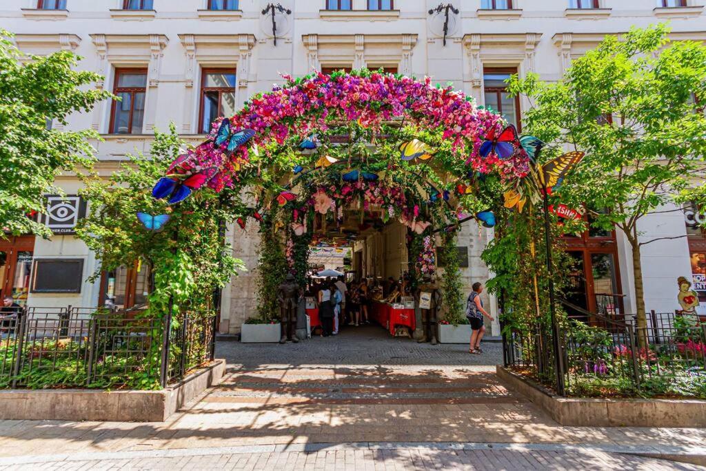Balinese Style Downtown * Budapest