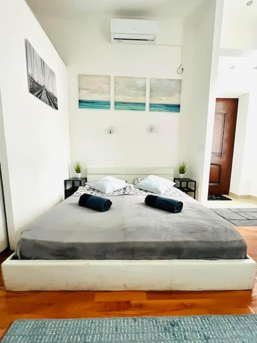Kazy8 New Life Apartment