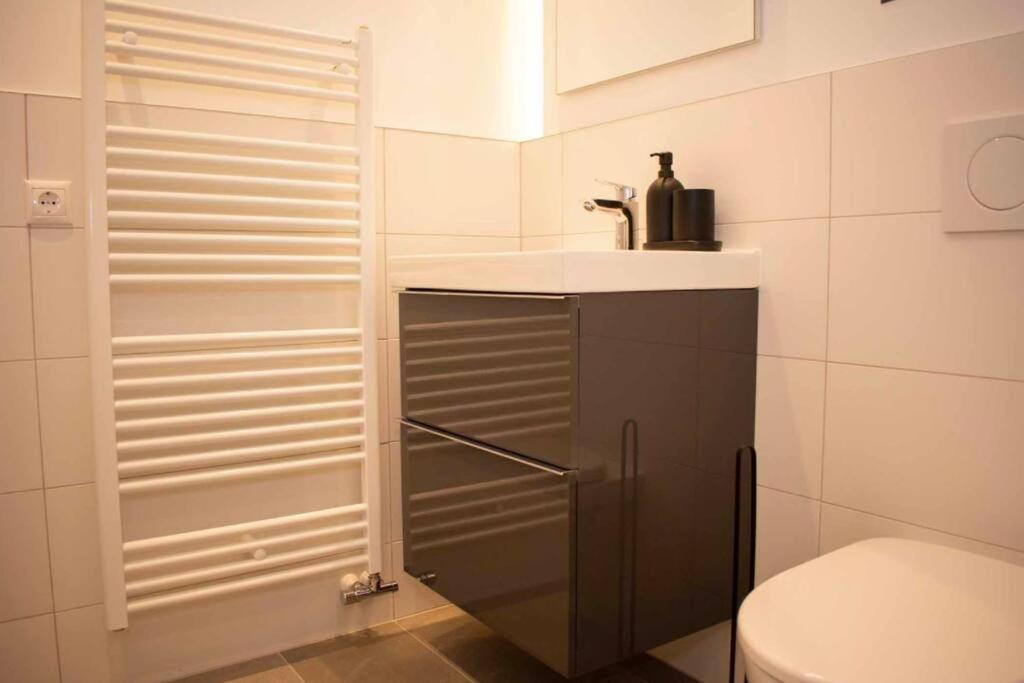 Luxury Cozy 2 Bdr Downtown Apt.1