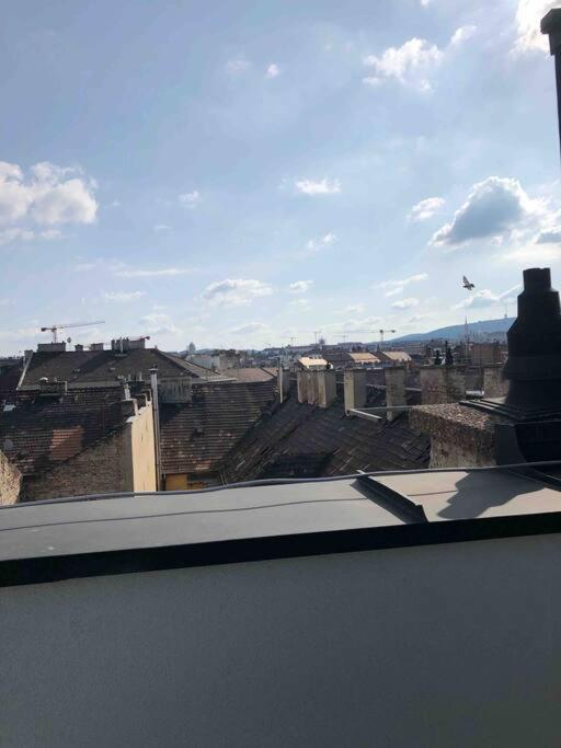 Luxury Cozy 2 Bdr Downtown Apt.5 * Budapest