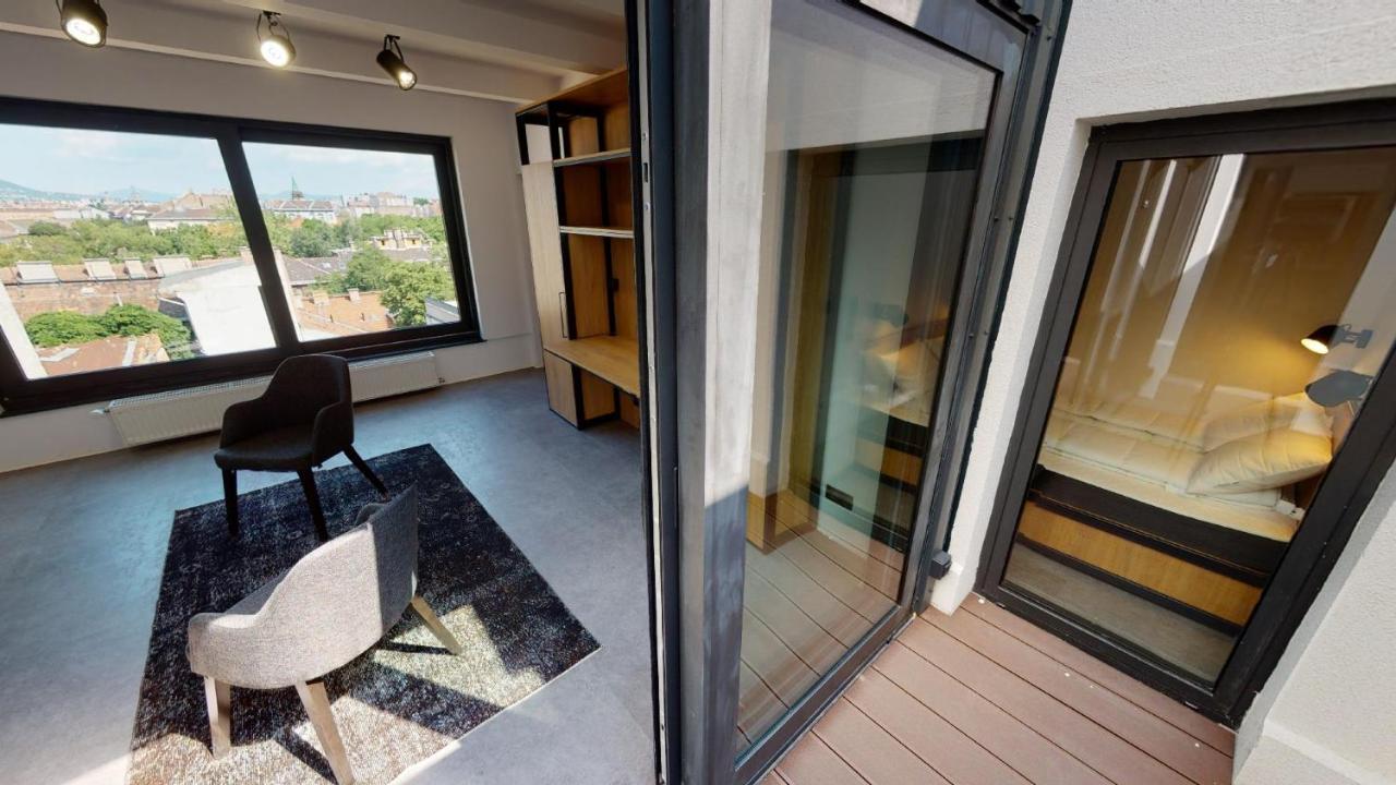 Apartment In 7 Budapest