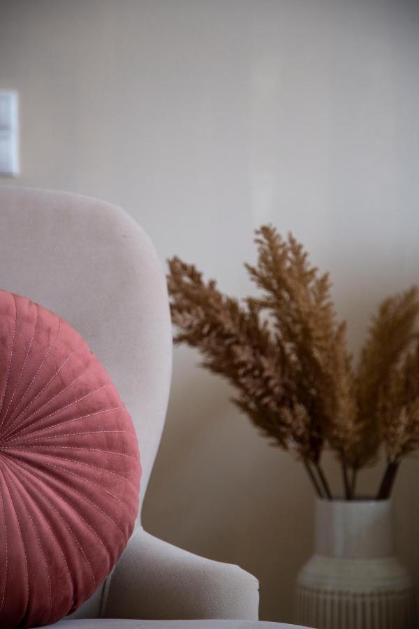 Luxurious In Liszt Ferenc Square Apartment