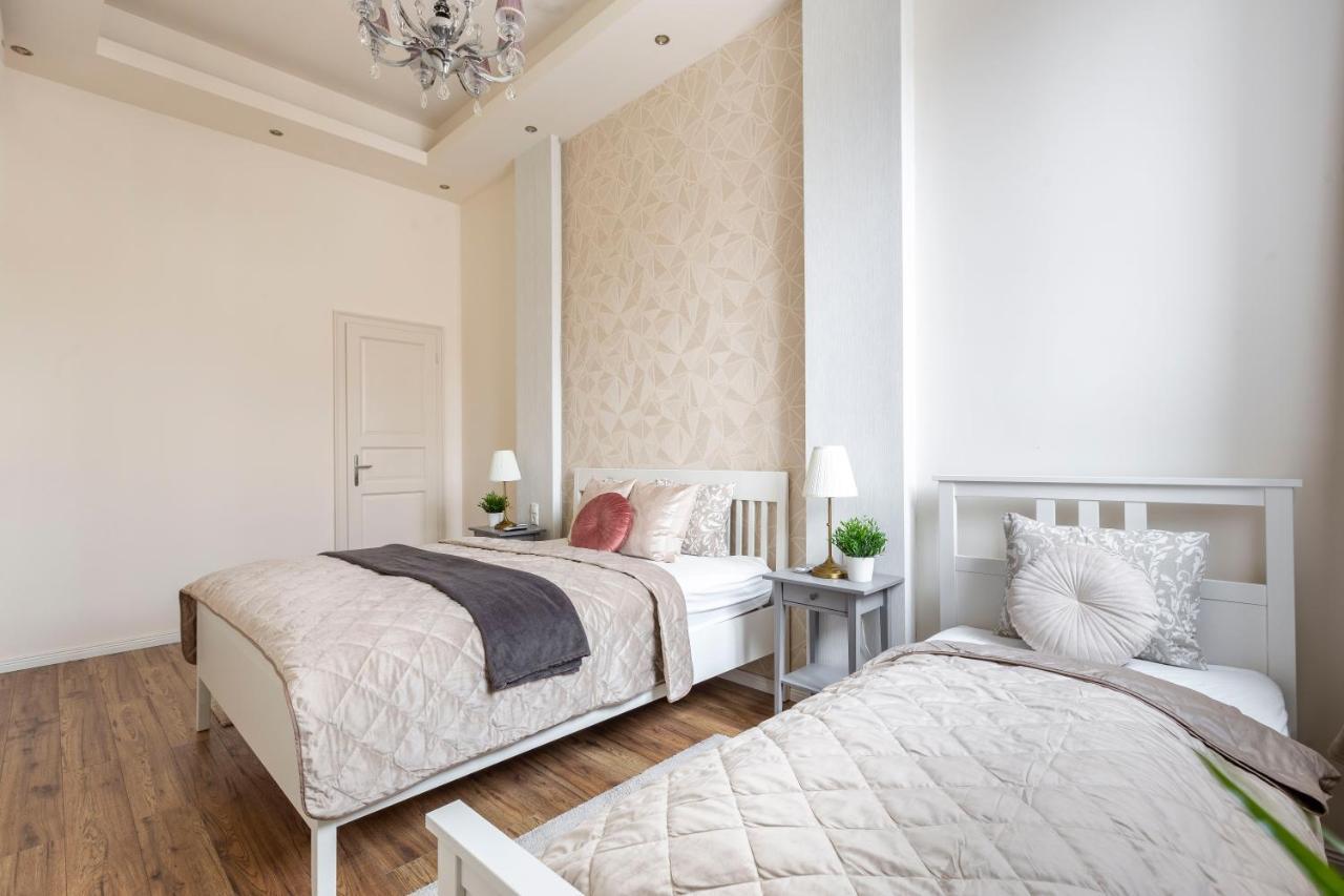 Luxurious In Liszt Ferenc Square Apartment *