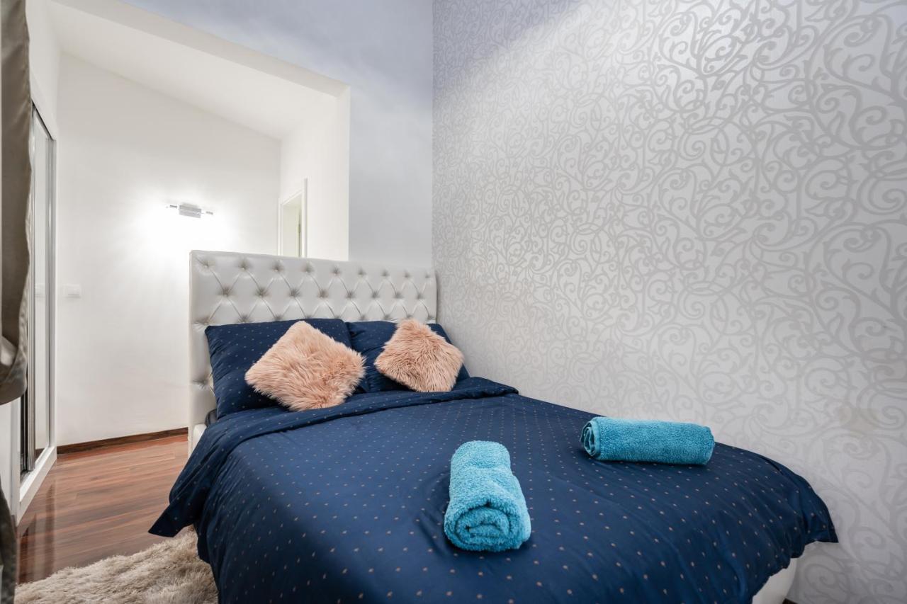 Opera Balkony Luxury With Free Parking Budapest