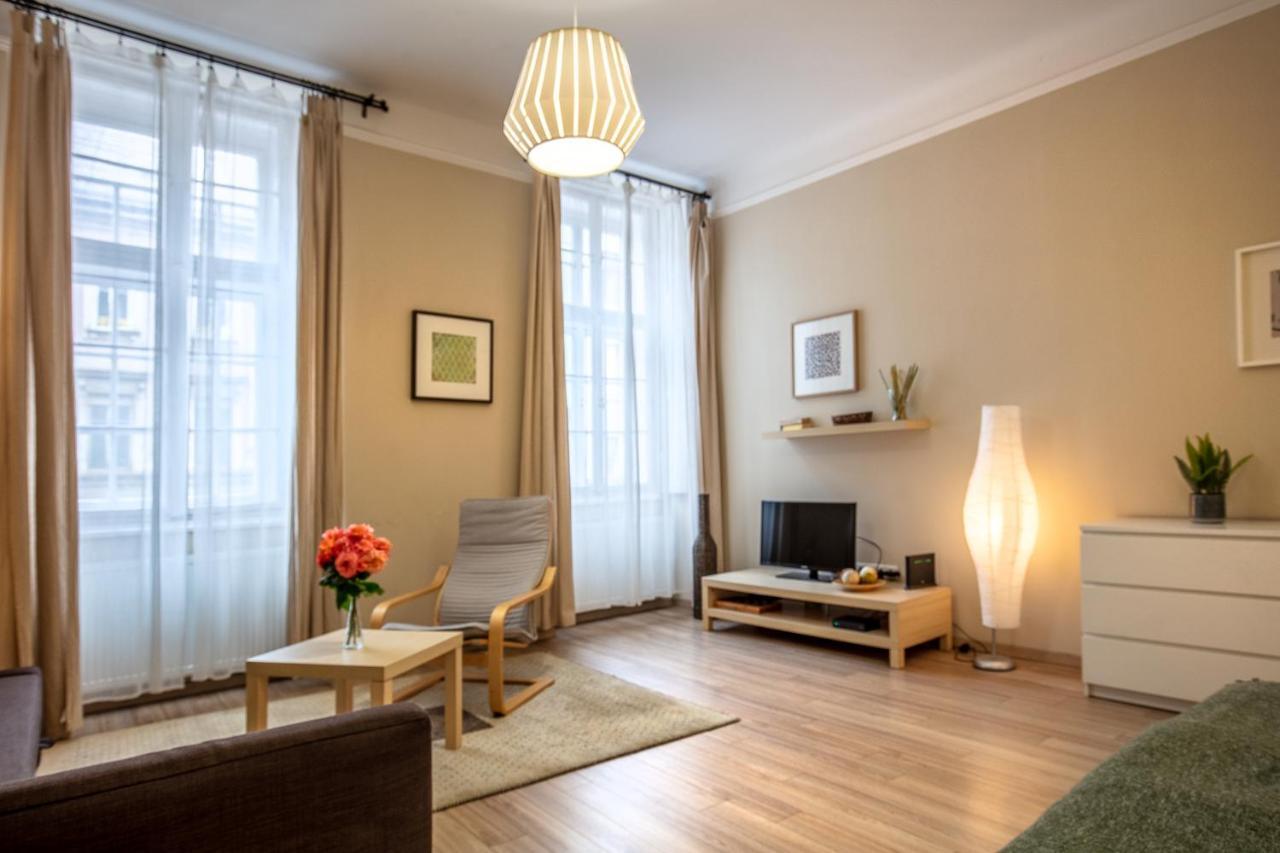 Orangehomes One Bedroom Comfy