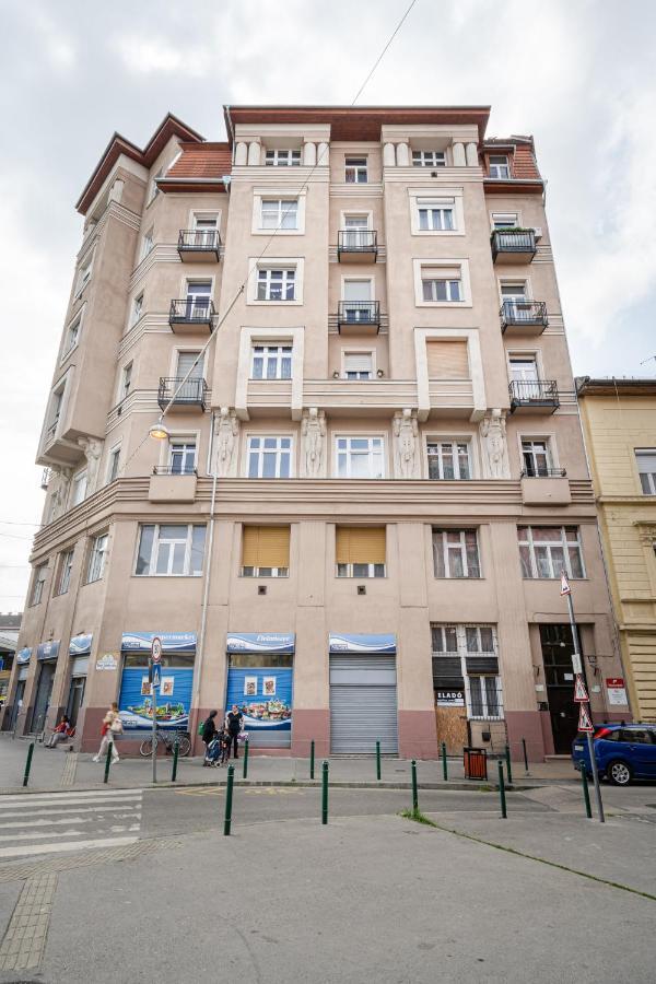 Apartment Bs Apartman *